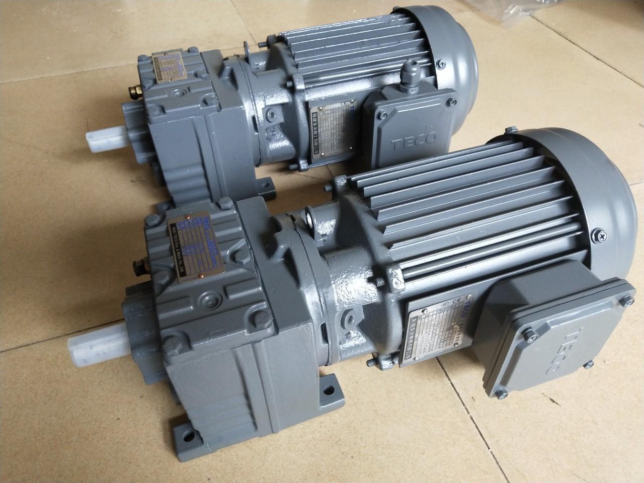 R77減速機(jī) R系列減速機(jī) RF77 R77F RX77 RX77F