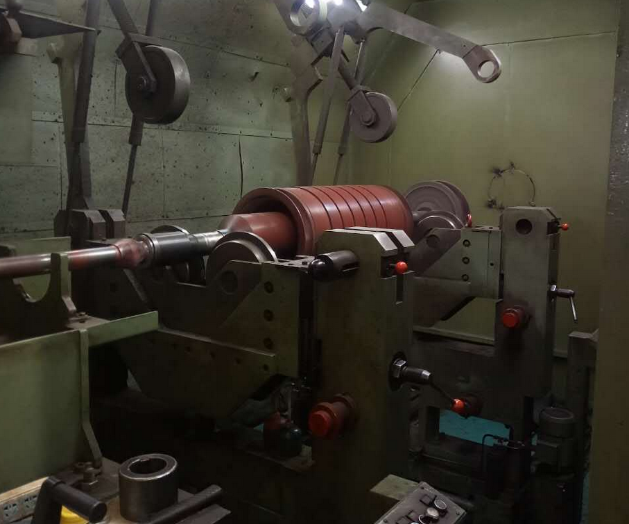 電機(jī)轉(zhuǎn)子動(dòng)平衡校正